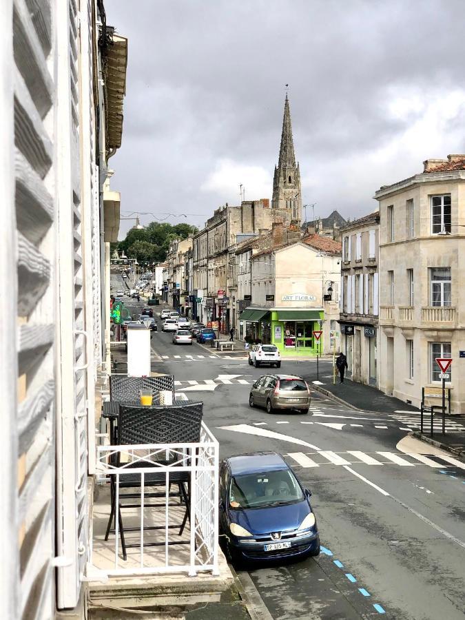 L'Audacieux Studio Lumineux Renove Et Equipe En Centre Ville Fontenay-le-Comte Luaran gambar